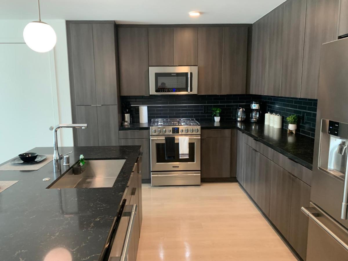 Top Floor 3 Bed 3 Bath Penthouse Living In Luxury Лос Анджелис Екстериор снимка