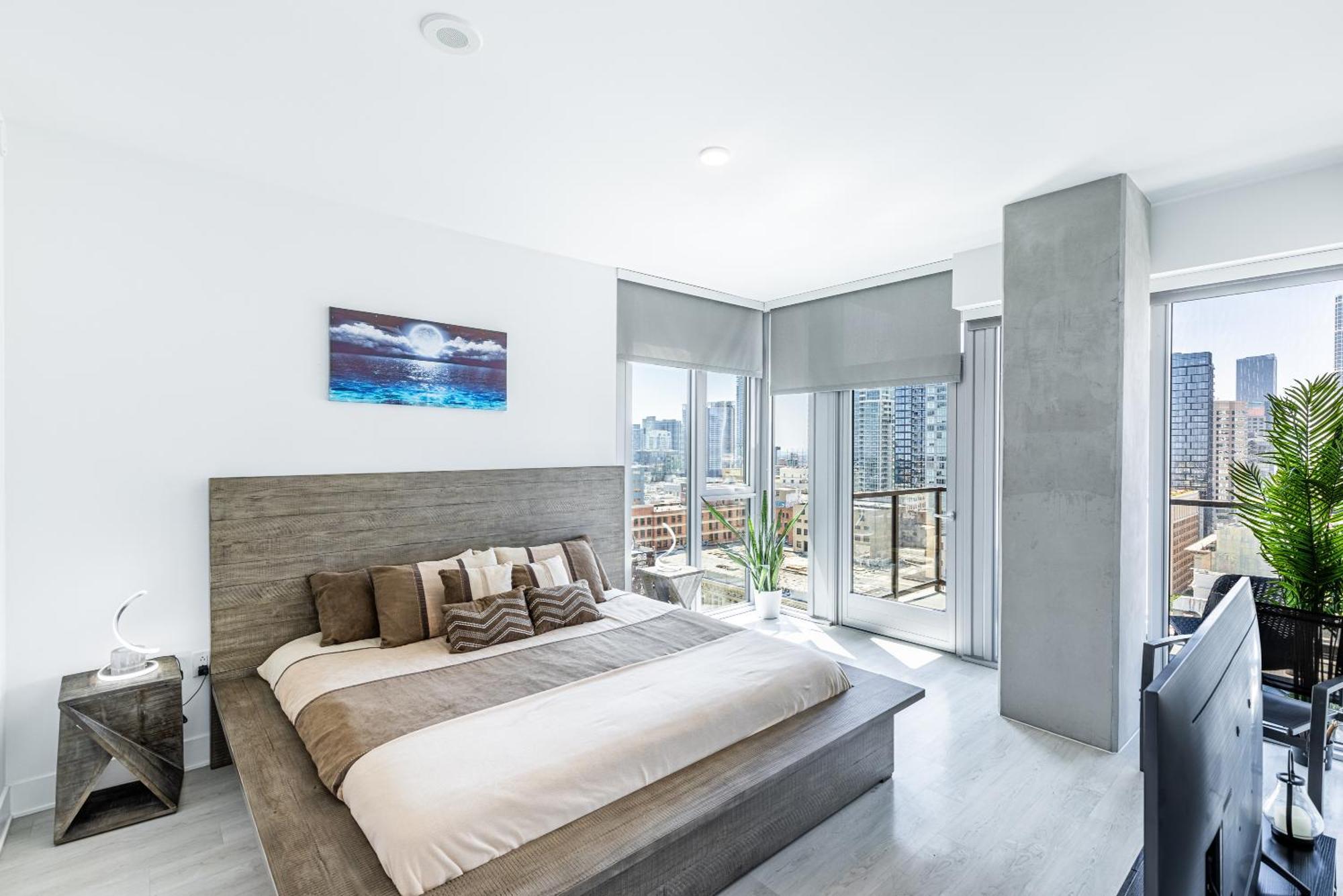 Top Floor 3 Bed 3 Bath Penthouse Living In Luxury Лос Анджелис Екстериор снимка