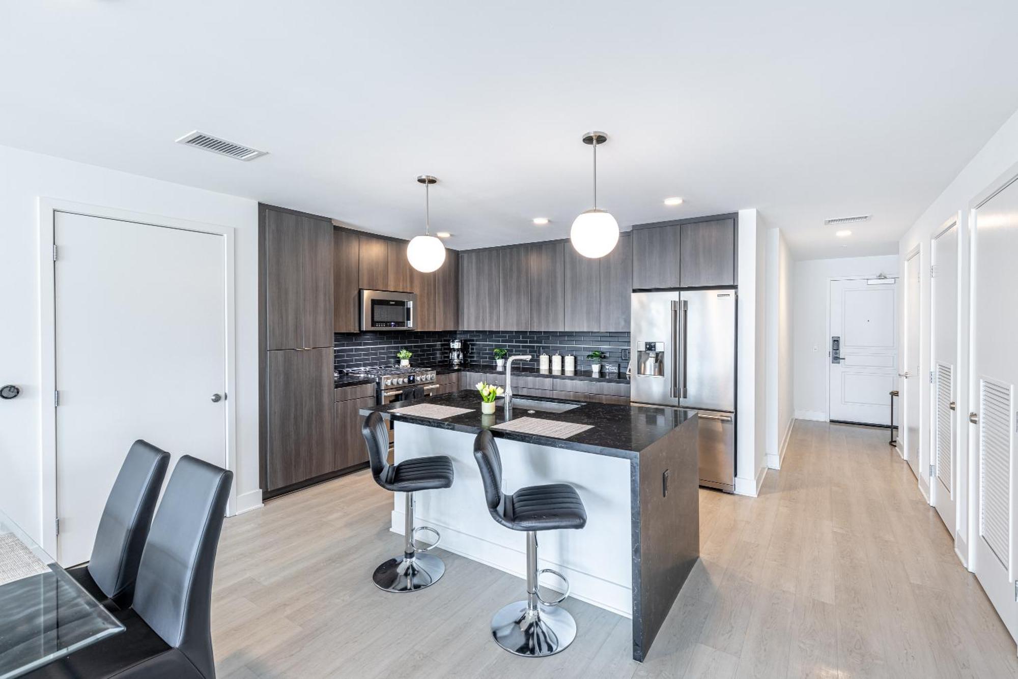 Top Floor 3 Bed 3 Bath Penthouse Living In Luxury Лос Анджелис Екстериор снимка